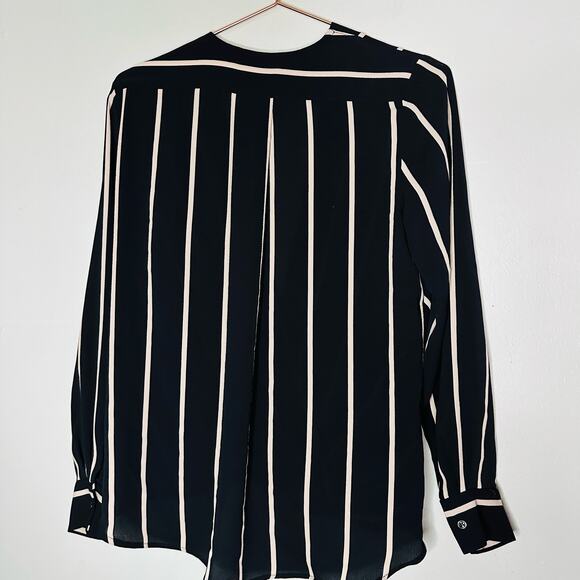 SLATE & WILLOW Black White Pinstripe Long Sleeves Flowy High Low Blouse Size M - Picture 2 of 9